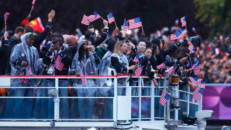 LeBron James y Coco Gauff guiaron al Team USA