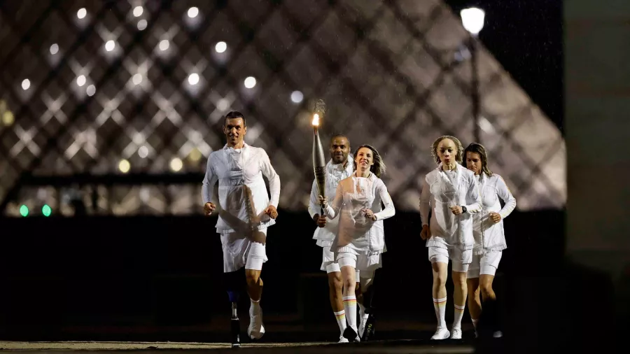 Insuperable, así fue la épica ceremonia de inauguración de París 2024