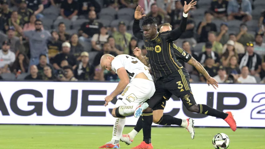 Tijuana vivió una noche de pesadilla ante LAFC