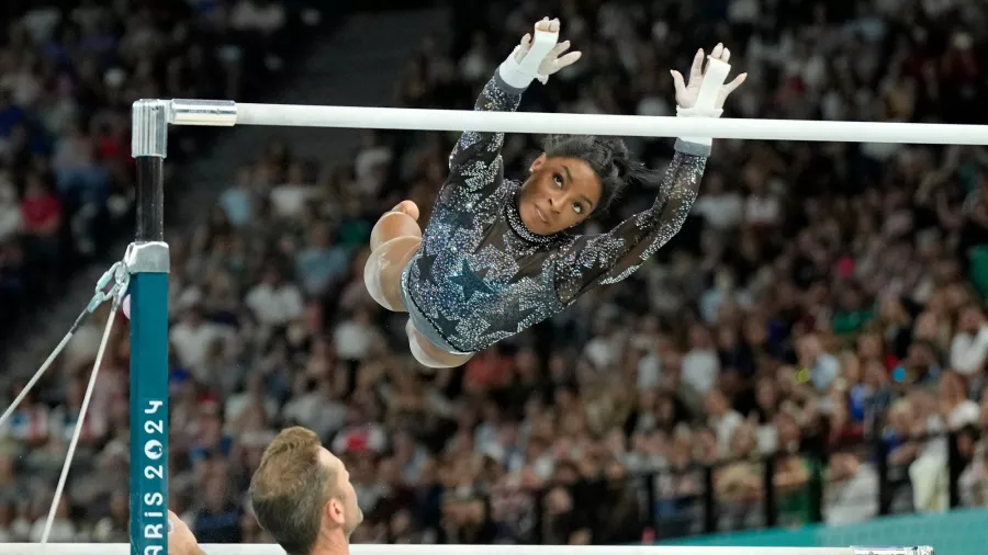 Simone Biles brilló en su regreso a Juegos Olímpicos