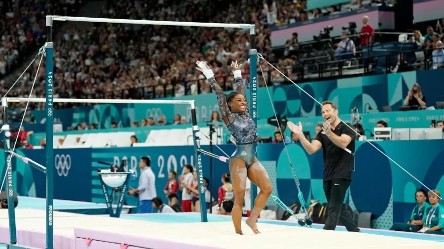 Simone Biles brilló en su regreso a Juegos Olímpicos