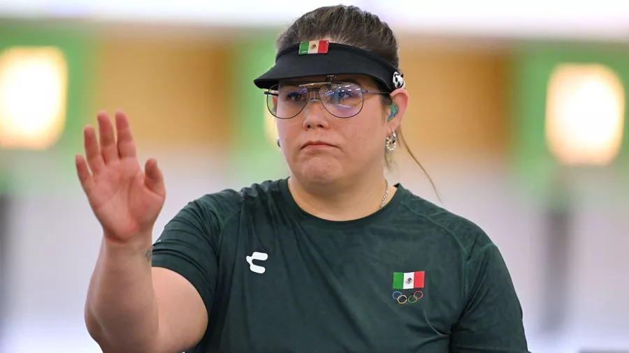 Alejandra Zavala (tiro deportivo): No avanzó en la modalidad 10 metros.