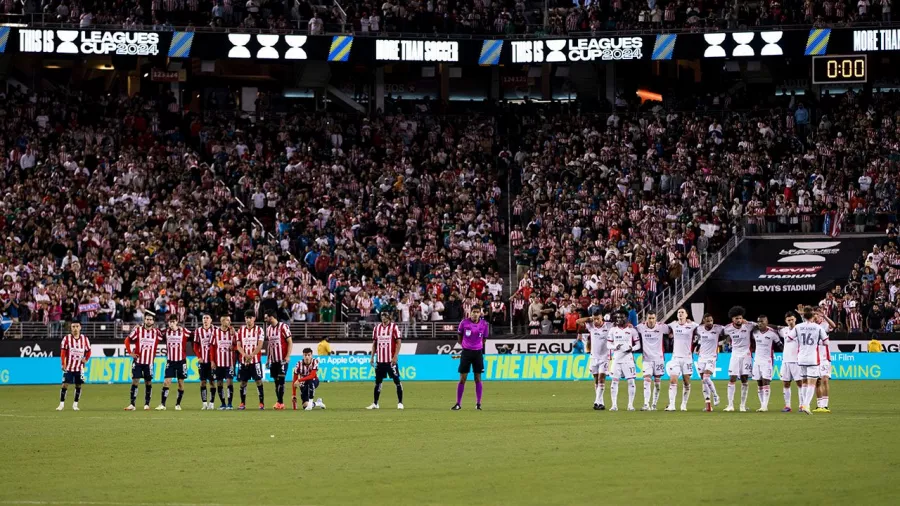 Con una asistencia de 50 mil 676 espectadores en el Levi´s Stadium, el duelo entre Chivas y San José Earthquakes hizo historia en la Leagues Cup.