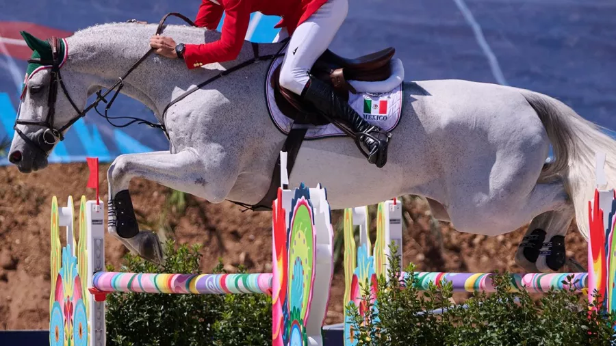 5.	Rubén Uriza (ecuestre): 1 oro y 1 plata