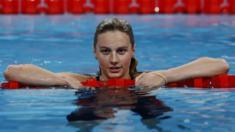 La canadiense de 17 años le da su segundo oro a Canadá en la justa veraniega.