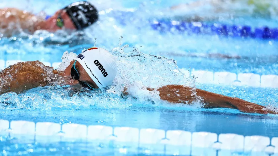 Sin sorpresas, David Popovici se lleva el oro en 200 metros libres