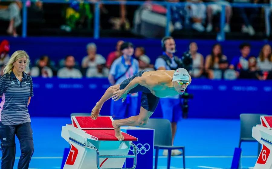 Miguel de Lara se clasifica a las semifinales, pero queda último en su hit