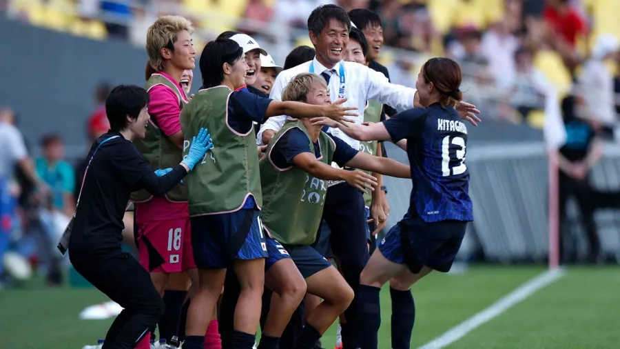 Hikaru Kitagawa cerró la cuenta al 45+5. Japón espera rival en los cuartos de final de París 2024