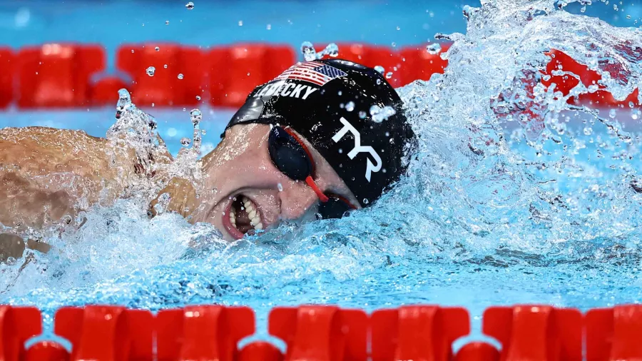 Katie Ledecky sigue siendo la reina de los 1,500 metros libres