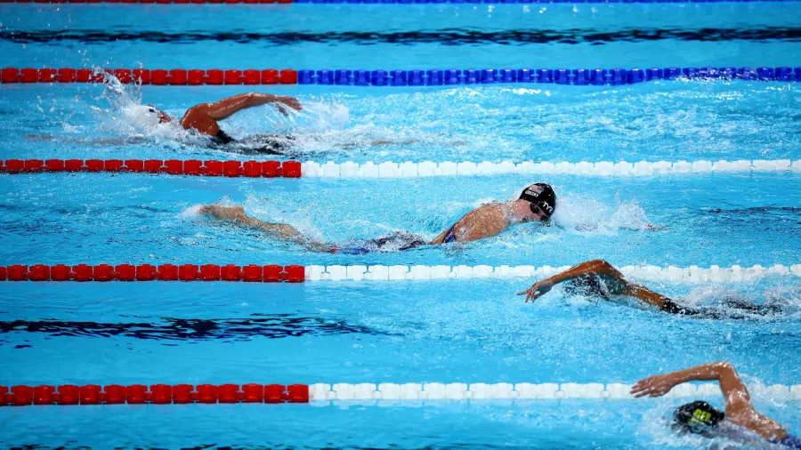 Katie Ledecky sigue siendo la reina de los 1,500 metros libres