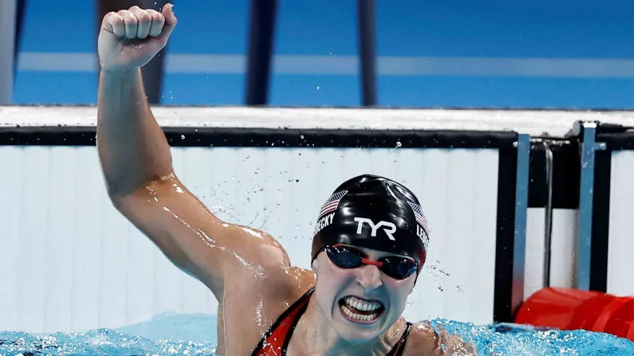 Katie Ledecky sigue siendo la reina de los 1,500 metros libres