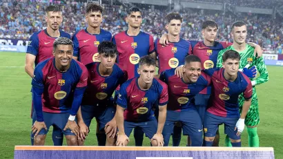 Julián Araujo fue titular en este partido amistoso ante el Machester City, en el Soccer Champion Tour.