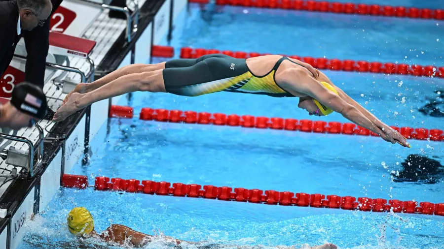 Después de 16 años, Australia gana el relevo 4x100 m libres