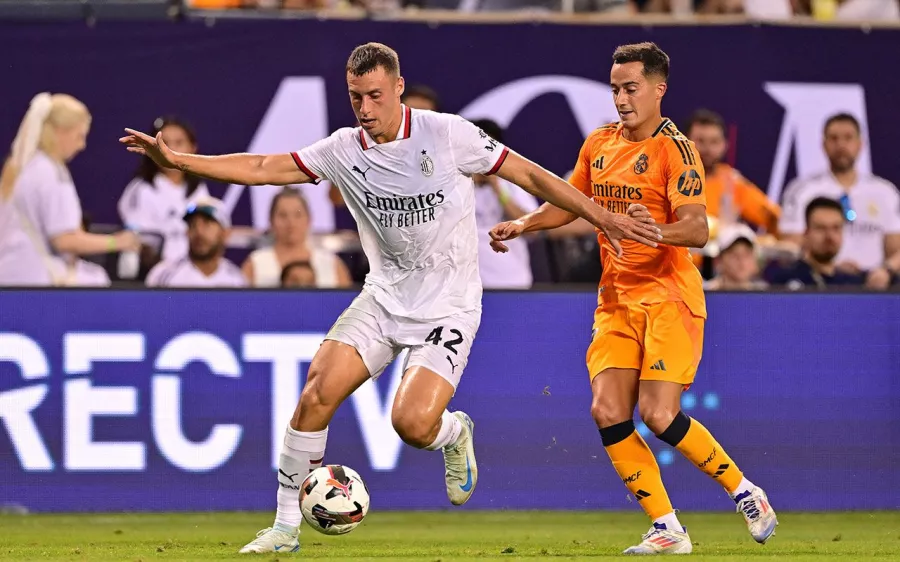 Así se ve el espectacular uniforme naranja del Real Madrid