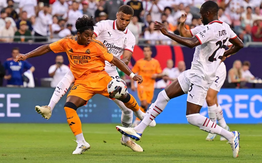 Así se ve el espectacular uniforme naranja del Real Madrid