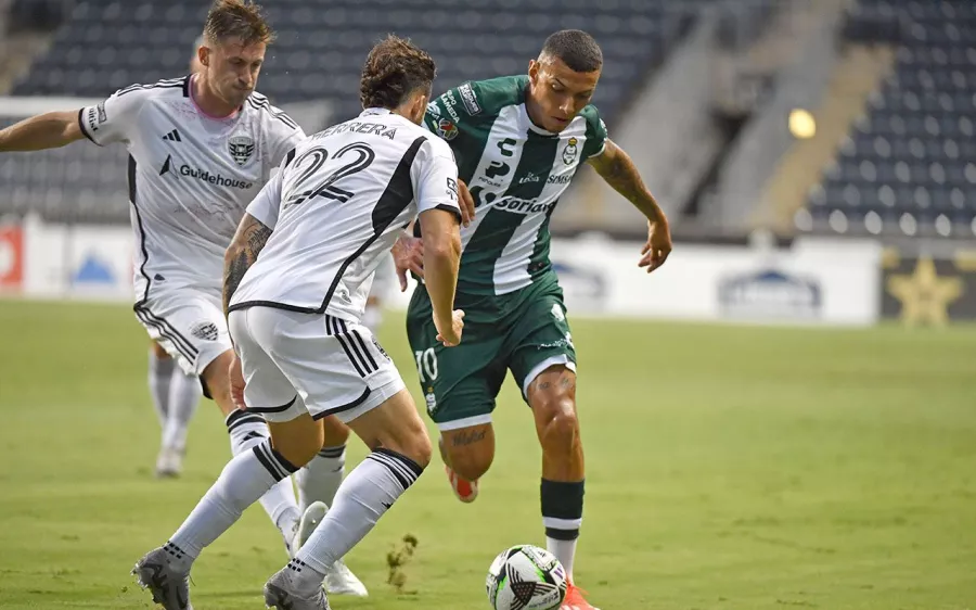 Santos, goleado y casi eliminado en la Leagues Cup