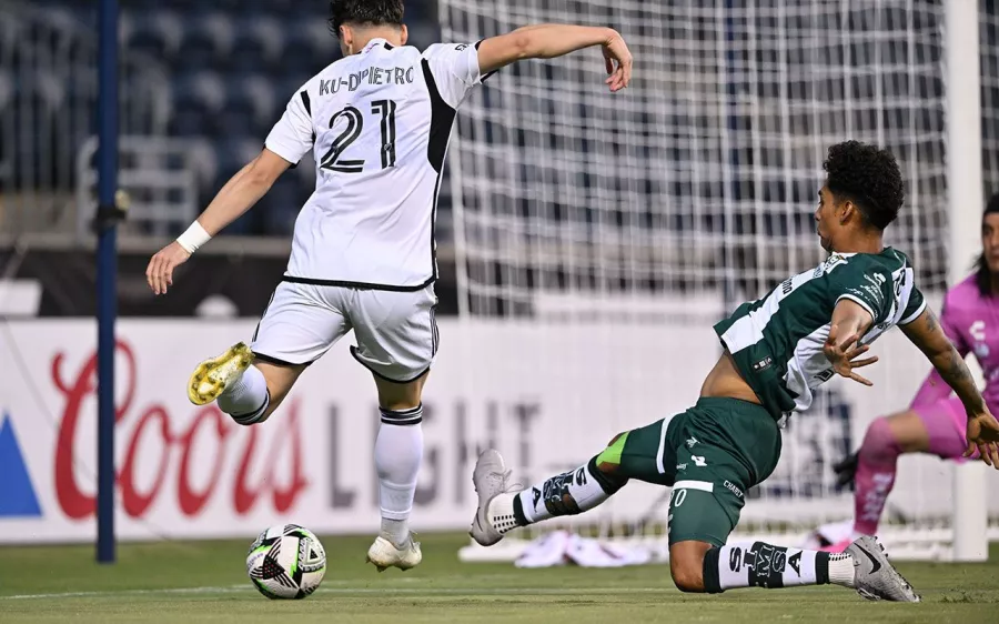 Santos, goleado y casi eliminado en la Leagues Cup