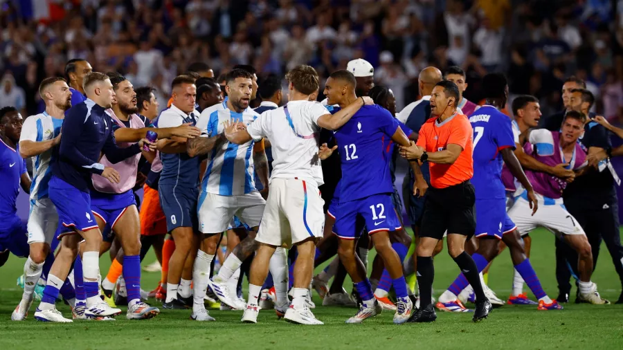 Los ánimos se desbordaron entre Argentina y Francia