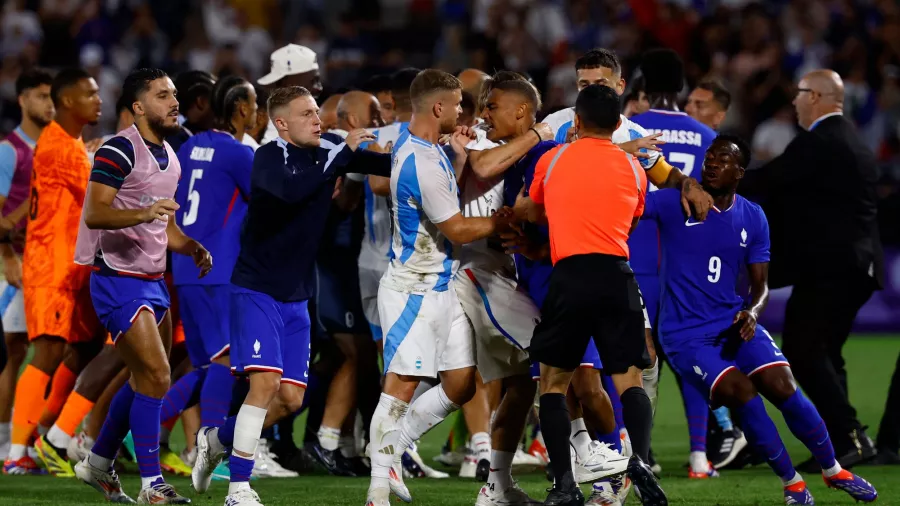 Los ánimos se desbordaron entre Argentina y Francia