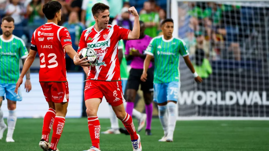 Necaxa impuso autoridad sobre Seattle Sounders