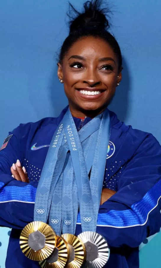 Simone Biles, tranquila tras perder la final en piso