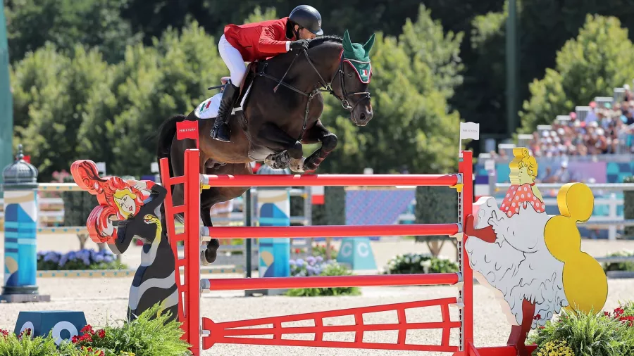 El mexicano Andrés Azcárraga, a la final de salto ecuestre