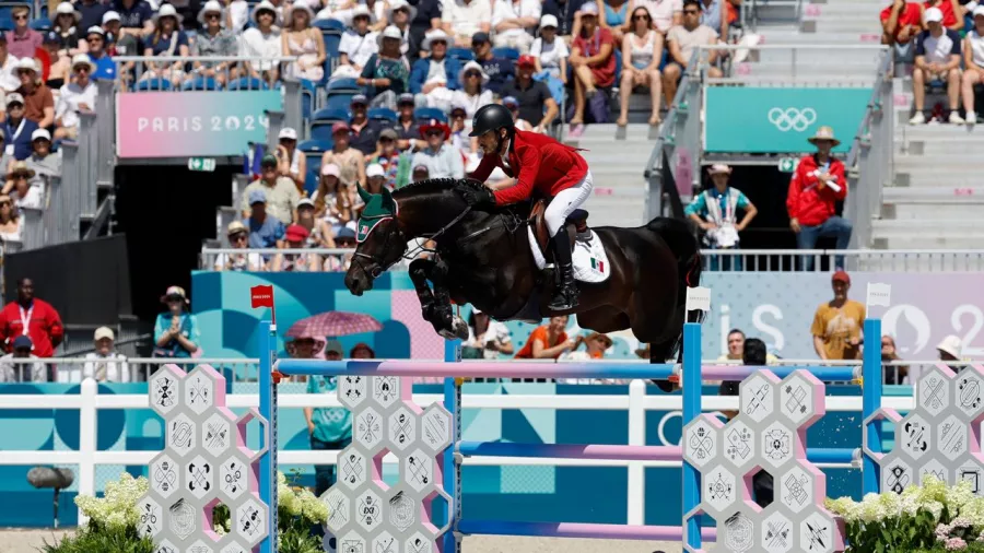 El mexicano Andrés Azcárraga, a la final de salto ecuestre