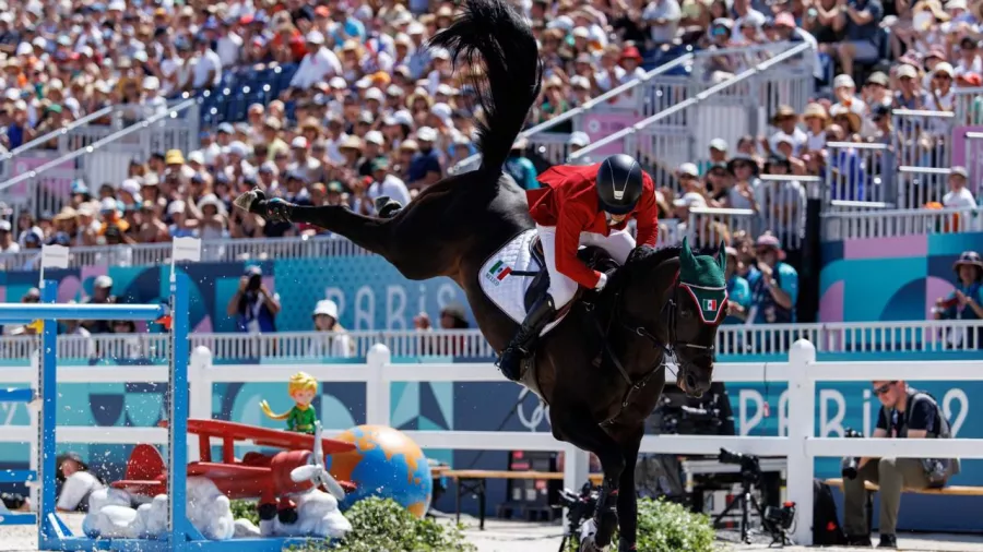 El mexicano Andrés Azcárraga, a la final de salto ecuestre