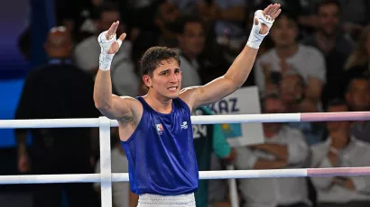 La emoción del boxeador tras avanzar a la final por el oro olímpico.