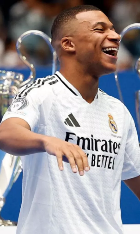 Kylian Mbappé comparte sonrisas con Jude Bellingham en el Real Madrid