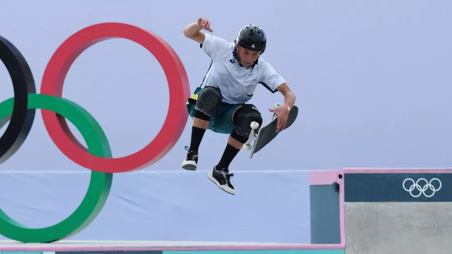 Palmer se convirtió en doble campeón olímpico tras ganar el oro en park varonil en skateboarding en Tokio 2020 y París 2024