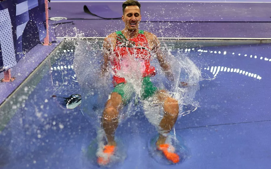 Sufián El Bakkal gana el oro y celebra en la fosa con agua