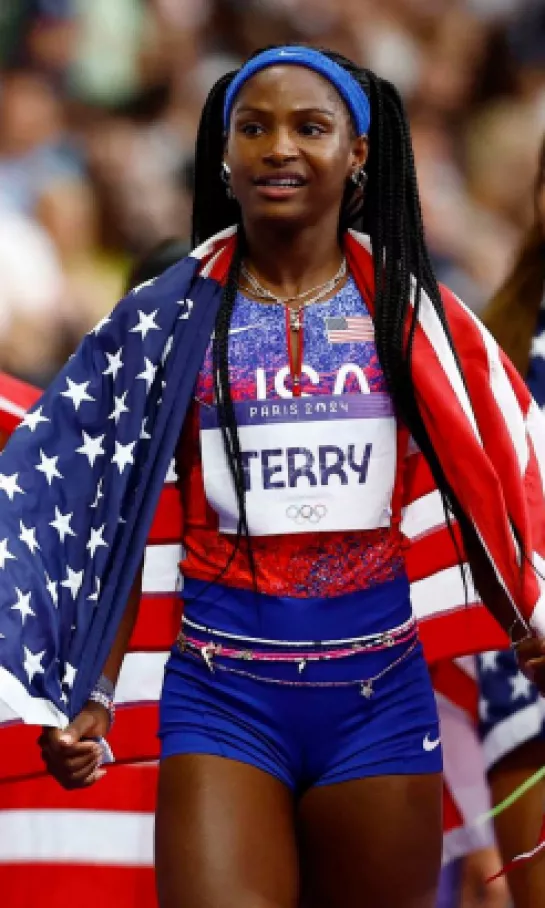 Estados Unidos recupera el oro olímpico en 4x100 m femenil