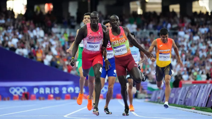 El campeón del mundo quedó en la segunda posición con un tiempo de 1:41.20