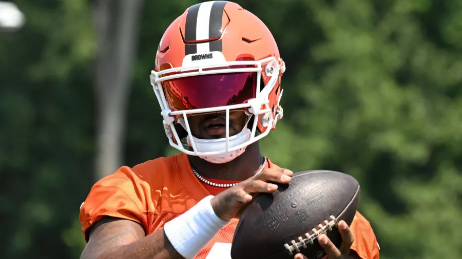 1.- Deshaun Watson, Cleveland Browns: 230 millones