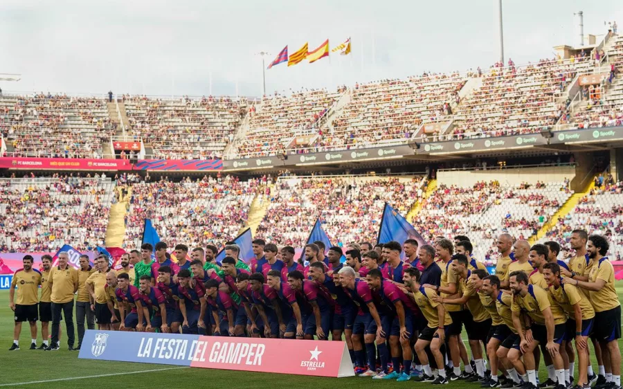 El Barcelona presenta a su equipo para la temporada 2024-2025