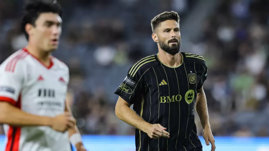 Olivier Giroud inició su nueva faceta como jugador del LAFC