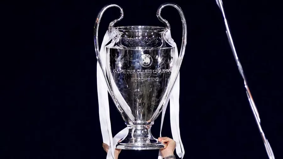 6.	Champions League 