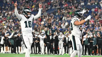 Buen regreso de los Eagles y ganaron en New England