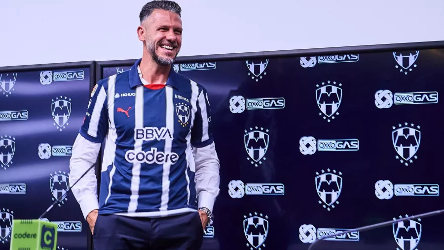 Martín Demichelis, con el compromiso de ganar en Rayados