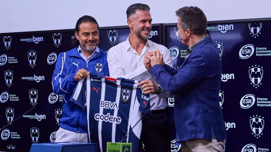 Martín Demichelis, con el compromiso de ganar en Rayados