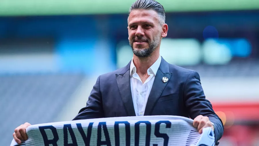 Martín Demichelis, con el compromiso de ganar en Rayados