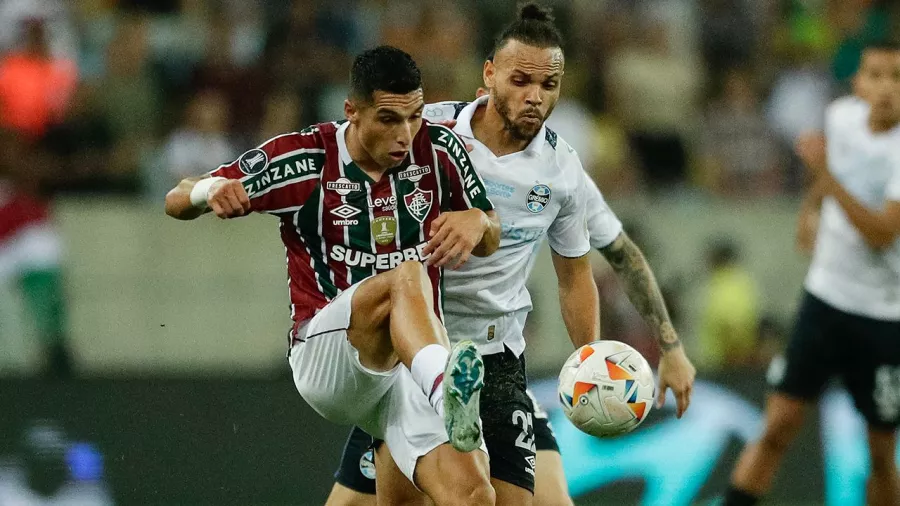 El equipo carioca remontó la eliminatoria avanzó tras eliminar en penales al Gremio.