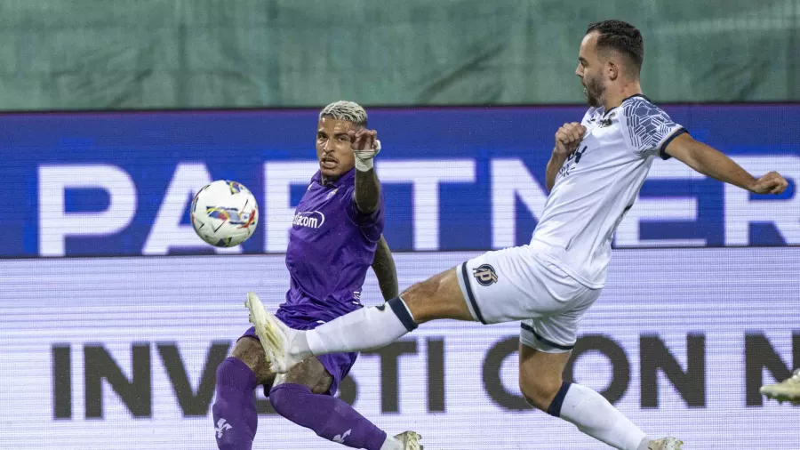 David De Gea volvió a la actividad en el empate entre Fiorentina y Puskás Akadémia