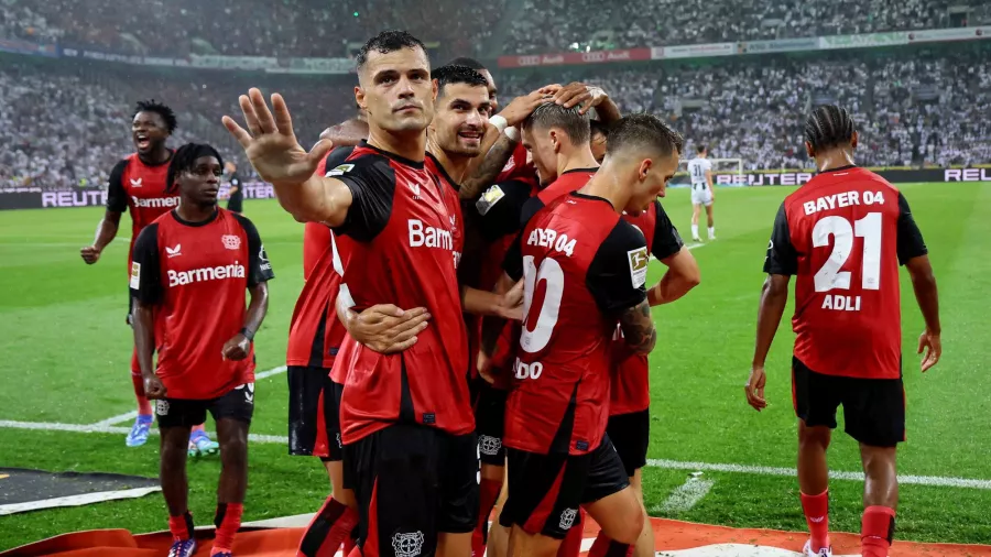 Bayer Leverkusen inicia la temporada con un agónico triunfo