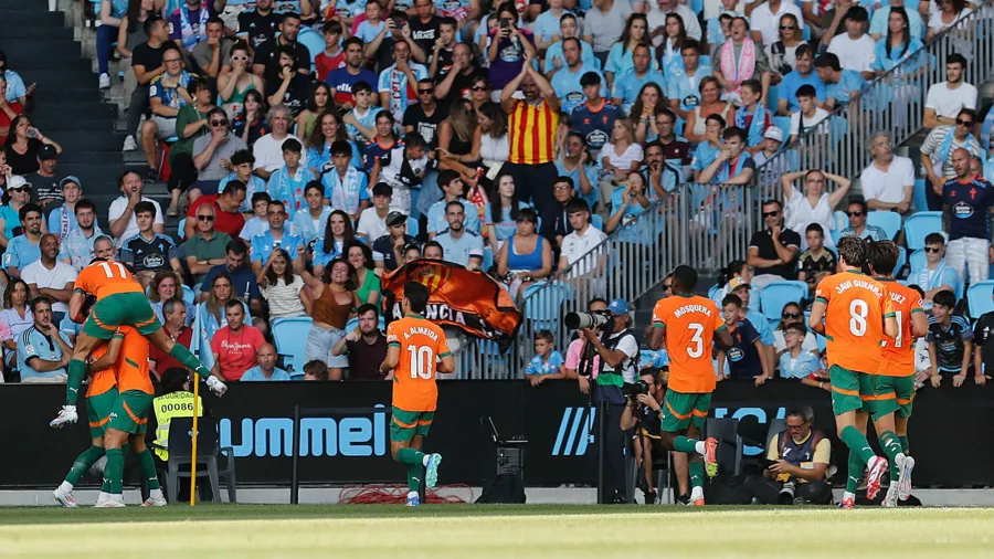 Valencia se adelantó y festejó a lo grande.