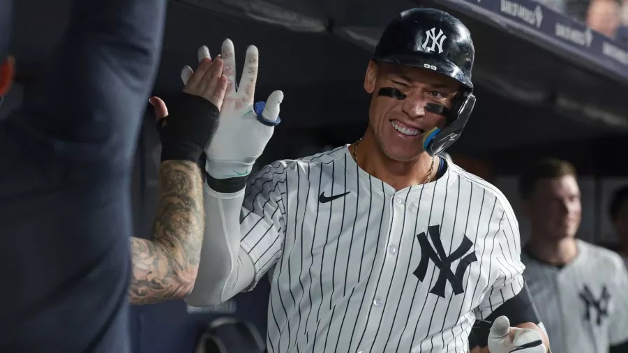 Aaron Judge llegó a 61 home runs y a 4 juegos consecutivos conectando