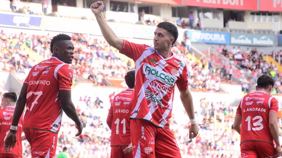 Así celebró Necaxa su triunfo perfecto en casa.