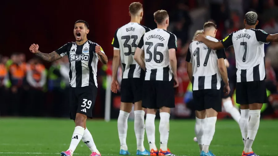 Newcastle venció en penales 3-4 a Nottingham Forest