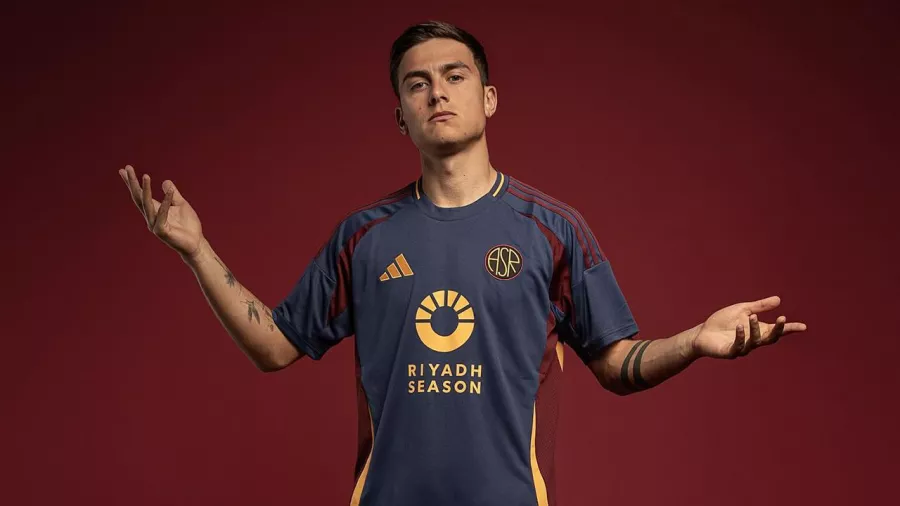 Así luce la nueva camiseta de la Roma 2024/25.